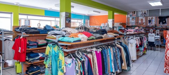 Propriété commerciale à Quiaios, Portugal 395m² No. 66127 26