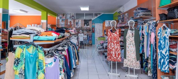 Propriété commerciale à Quiaios, Portugal 395m² No. 66127 25