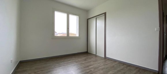 Casa de 2 dormitorios en Moirans, France No. 274628 9