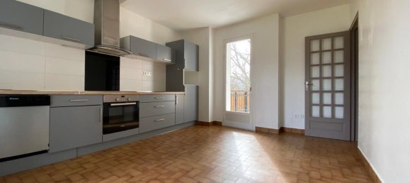 Casa de 2 dormitorios en Moirans, France No. 274628 7