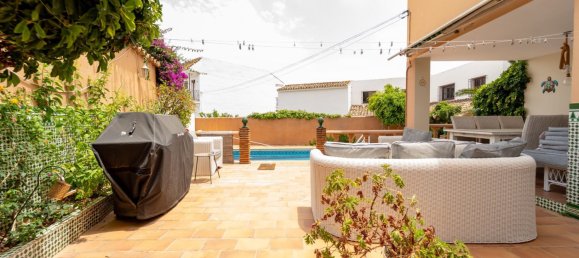 4 bedrooms Villa in Fuengirola, Spain No. 146390 5