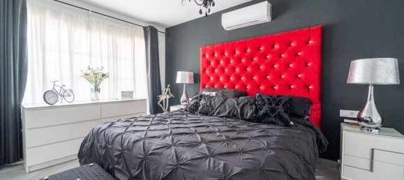 4 bedrooms Villa in Fuengirola, Spain No. 146390 14