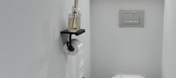 Casa de 2 dormitorios en Deulemont, France No. 214160 8