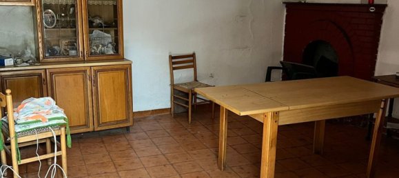 Дом с 4 комнатами в Фальчано дель Массико, Италия № 161158 5