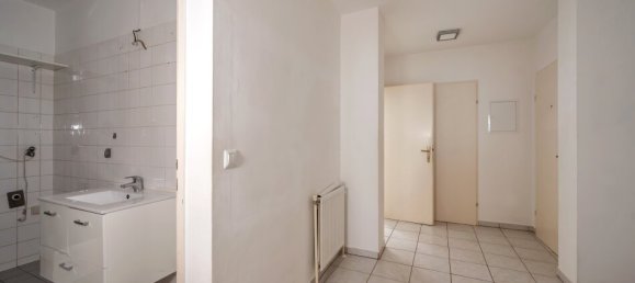 3 rooms Apartment in Favoriten, Austria No. 136834 12