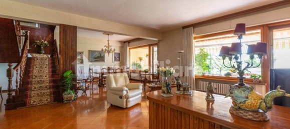 5 Schlafzimmer Villa in Falconara Marittima, Italy, Nr. 379623 21