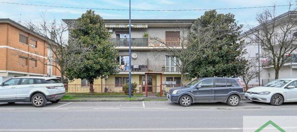 Apartamento de 3 divisões em Romano di Lombardia, Italy N.º 193957 2