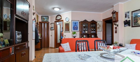 Apartamento de 3 divisões em Romano di Lombardia, Italy N.º 193957 14