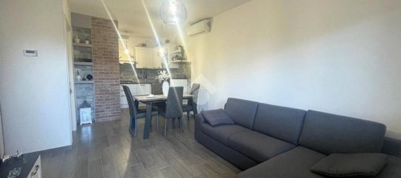 2 rooms Apartment in Marino, Italy No. 280400 10