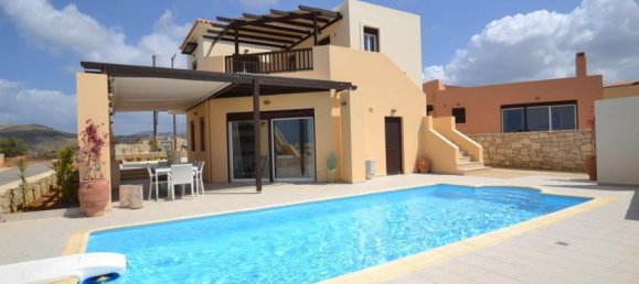 Propiedad comercial de 3 dormitorios en Rethymno, Greece No. 233 6