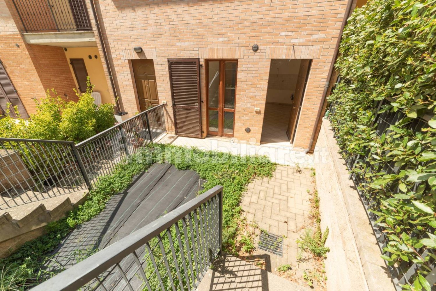 2 bedrooms Apartment in Montalcino, Italy No. 291613