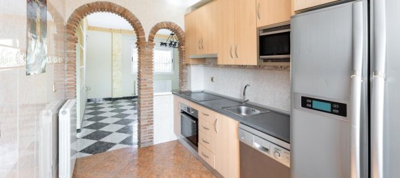 4 bedrooms House in Granada, Spain No. 188135 8