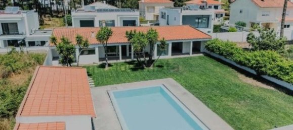 8 غرف نوم منزل في Almada, Portugal رقم 189932 2