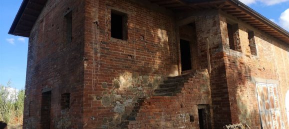 Дом с 5 комнатами в Торрита ди Сьена, Италия № 154893 7