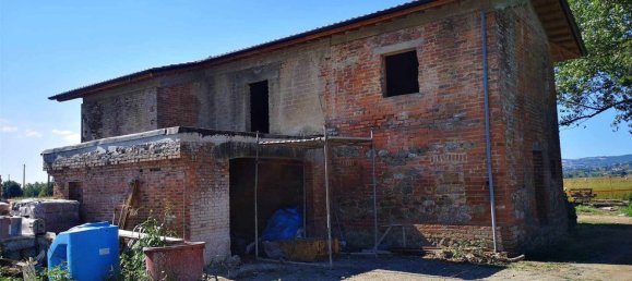 Дом с 5 комнатами в Торрита ди Сьена, Италия № 154893 8