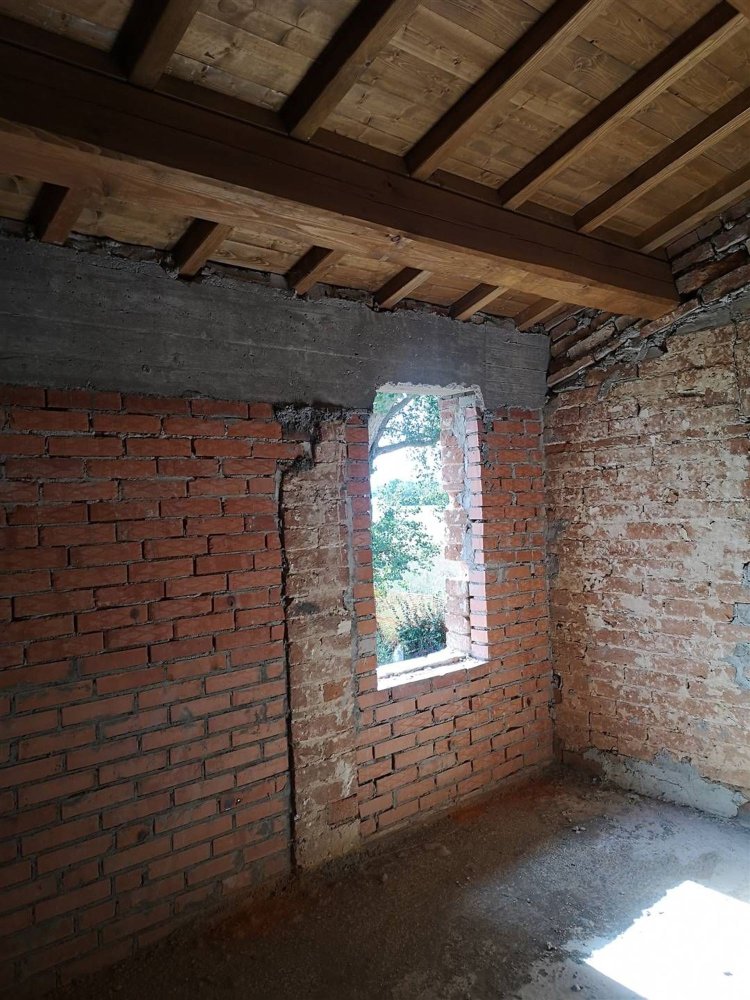 Дом с 5 комнатами в Торрита ди Сьена, Италия № 154893