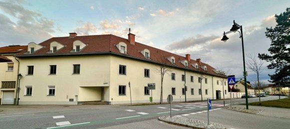 2 rooms Apartment in Laxenburg, Austria No. 235470 3