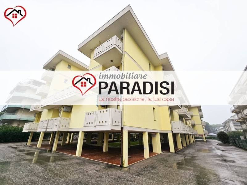 Apartamento de 2 dormitorios en San Michele al Tagliamento, Italy No. 143978