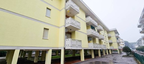 Apartamento de 2 dormitorios en San Michele al Tagliamento, Italy No. 143978 9