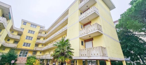 Apartamento de 2 dormitorios en San Michele al Tagliamento, Italy No. 143978 5