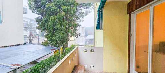 Apartamento de 2 dormitorios en San Michele al Tagliamento, Italy No. 143978 37