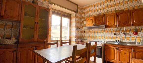 3 rooms Apartment in San Giorgio a Cremano, Italy No. 64027 22