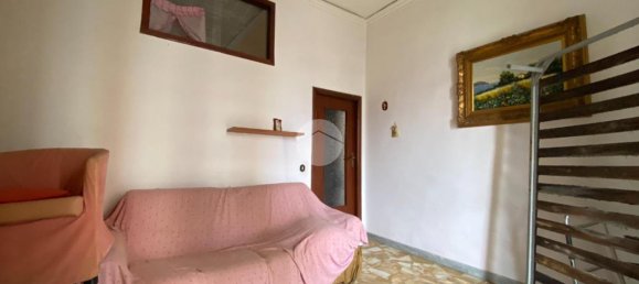 3 rooms Apartment in San Giorgio a Cremano, Italy No. 64027 15
