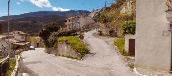 1 Schlafzimmer Haus in Pescosansonesco, Italy, Nr. 339699 6