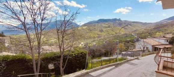 1 Schlafzimmer Haus in Pescosansonesco, Italy, Nr. 339699 19