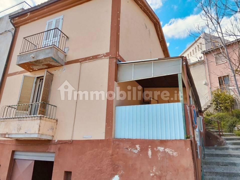 1 Schlafzimmer Haus in Pescosansonesco, Italy, Nr. 339699