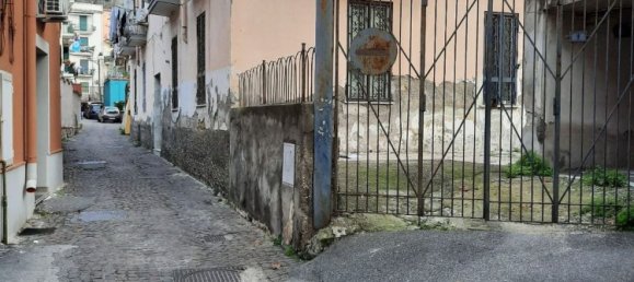 4 bedrooms Apartment in Pozzuoli, Italy No. 327741 12