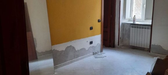 4 bedrooms Apartment in Pozzuoli, Italy No. 327741 6