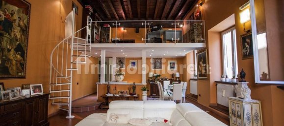 3 bedrooms Apartment in Lucca, Italy No. 11968 11