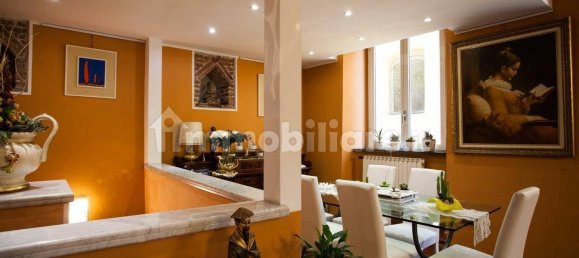 3 bedrooms Apartment in Lucca, Italy No. 11968 6