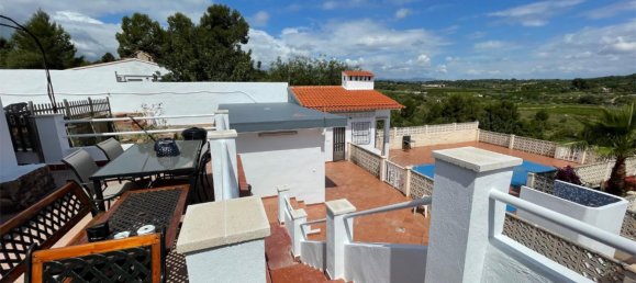 4 bedrooms Apartment in Valencia, Spain No. 184519 2