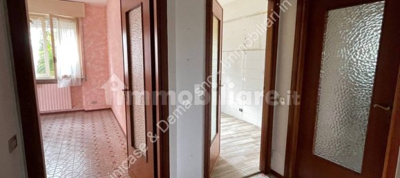 2 bedrooms Apartment in Castelletto sopra Ticino, Italy No. 56147 9