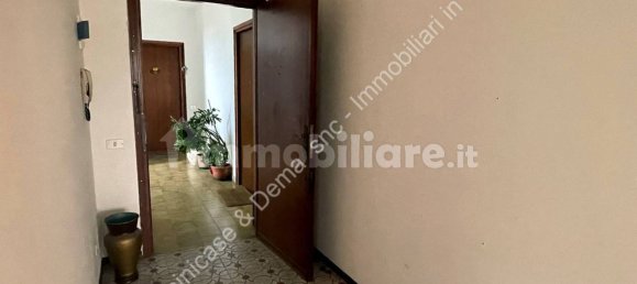 2 bedrooms Apartment in Castelletto sopra Ticino, Italy No. 56147 8