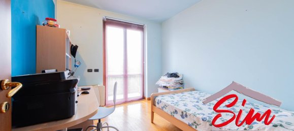 6 rooms Villa in Galliate, Italy No. 237757 16