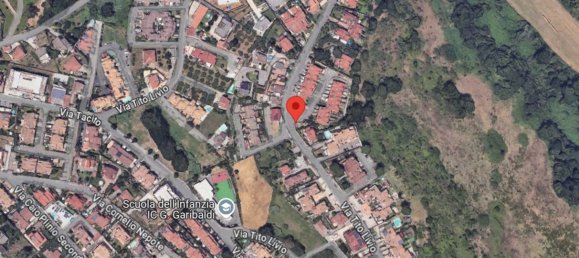 5 rooms Apartment in Guidonia Montecelio, Italy No. 190280 4