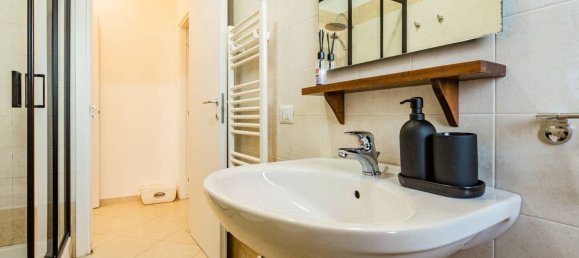 Studio in Cagliari, Italy No. 263006 4