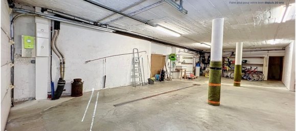 5 bedrooms House in Isere, France No. 197414 12