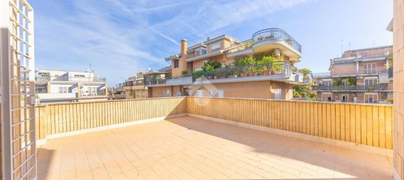 3 Schlafzimmer Penthouse in Rome, Italy, Nr. 377760 22