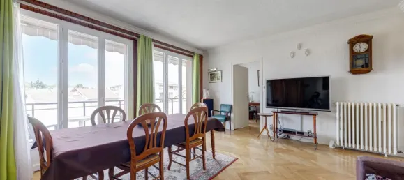Apartamento de 3 dormitorios en Venissieux, France No. 351101 5