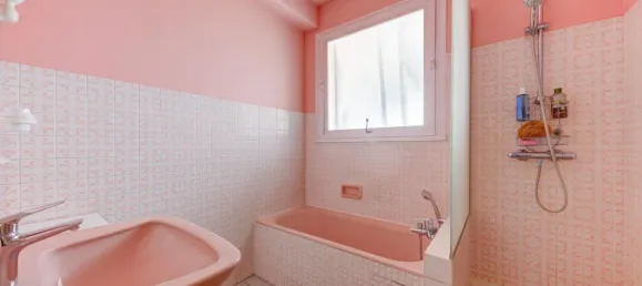 Apartamento de 3 dormitorios en Venissieux, France No. 351101 10