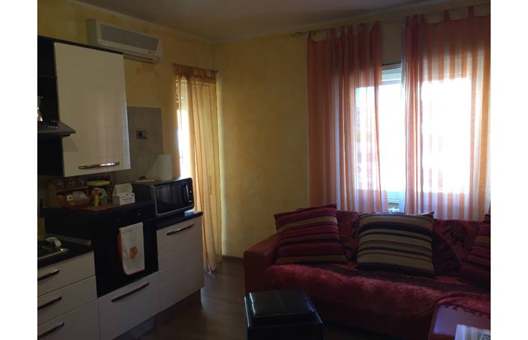 3 rooms Apartment in Rome, Italy No. 254022