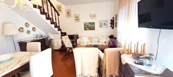 2 bedrooms House in Massa, Italy No. 263747 6