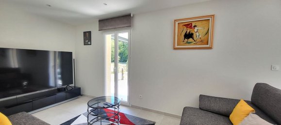 Casa de 3 dormitorios en Rhone, France No. 317063 7