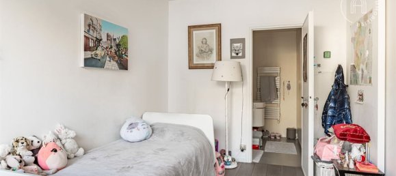 Квартира с 3 спальнями в Париж, Франция № 184805 13