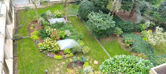 Квартира с 3 спальнями в Париж, Франция № 184805 7