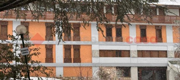 2 bedrooms Apartment in Pescasseroli, Italy No. 282008 10